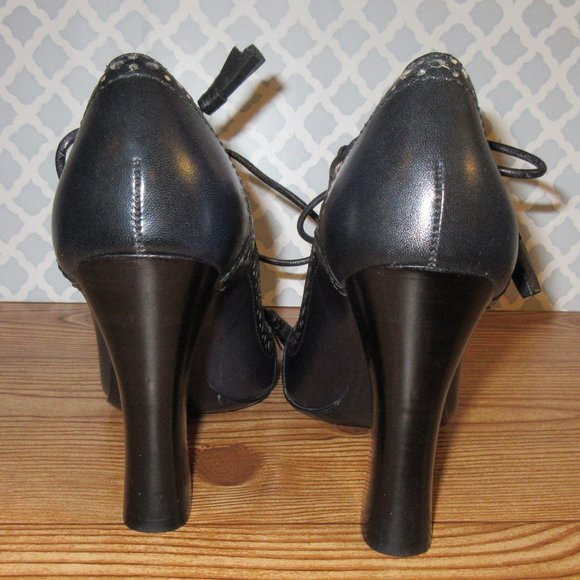 Tory Burch Astrid Lace up Vintage Inspired 5.5 M - Picture 12 of 13